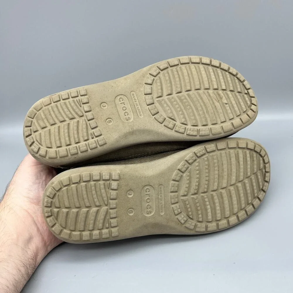 Crocs Santa Cruz Canvas Slip On Loafers Khaki Tan Moccasins J6 Kids‎